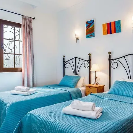 Villa Playa Blanca Sleeps 8 Pool Wifi T334218 Playa Blanca (Lanzarote)
