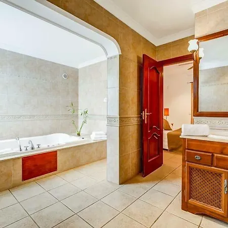 Willa Playa Blanca Sleeps 8 Pool Wifi T334218 Playa Blanca (Lanzarote)